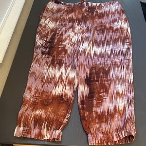 Elizabeth and James Brown and Pink Cropped Pants